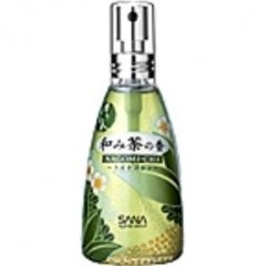 Light Cologne Nagomi-Cha / 香りほのか水 和み茶の香 by Sana / サナ perfume bottle