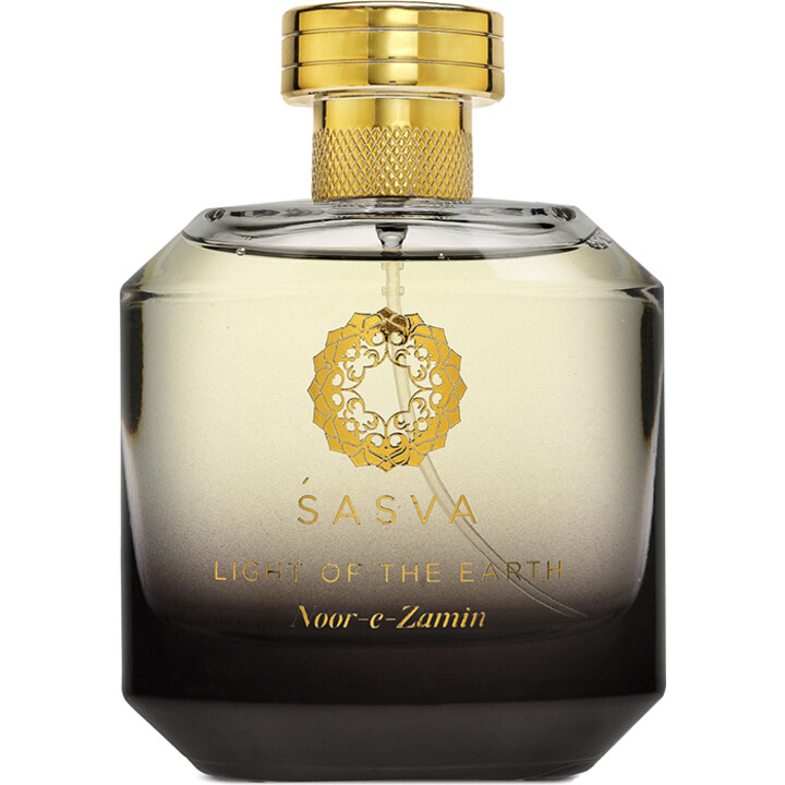 Light of the Earth by Śasva perfume bottle