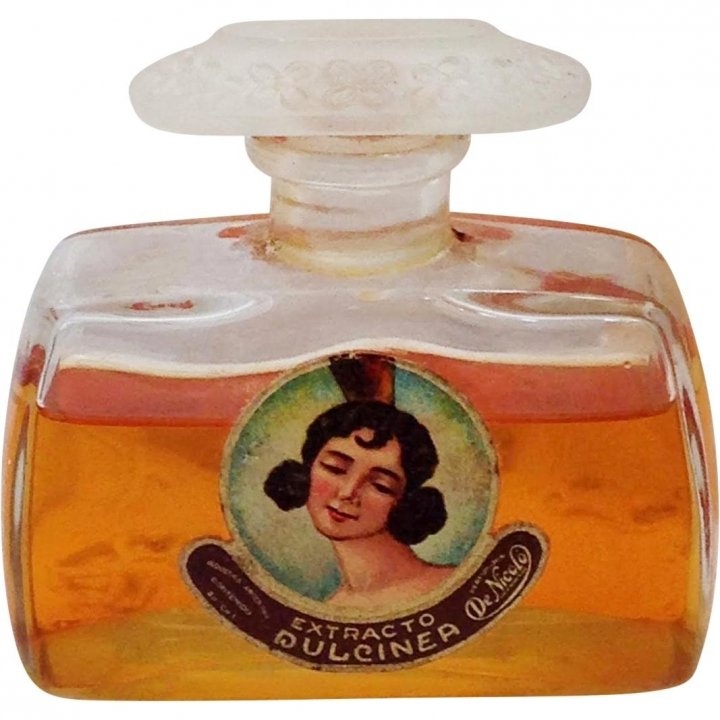 Dulcinea by De Nicoló perfume bottle