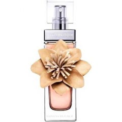 Wildbloom by Banana Republic perfume bottle