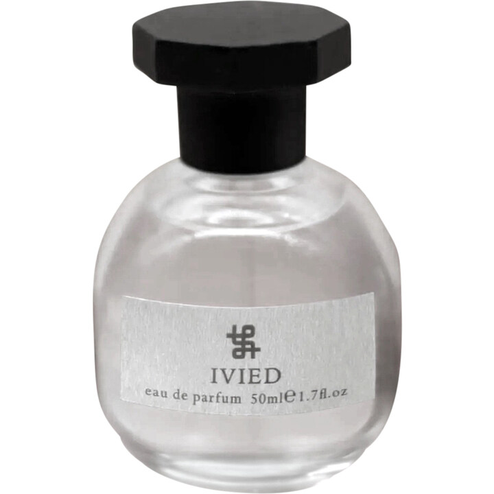 Ivied by ainla perfume bottle