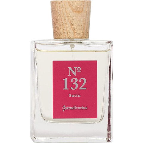 Nº 132 Satin by Stradivarius perfume bottle