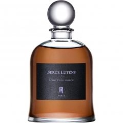 Une voix noire by Serge Lutens perfume bottle