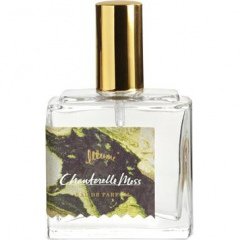 Chanterelle Moss by Illume perfume bottle