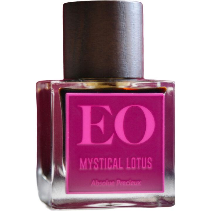 Mystical Lotus: Nha Trang Trio by Ensar Oud / Oriscent perfume bottle