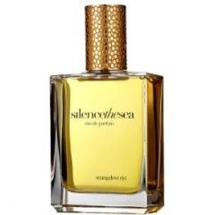 silencethesea EDP by Strangelove NYC / ERH1012 perfume bottle