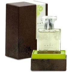 Safi by Nyakio Kamoche perfume bottle