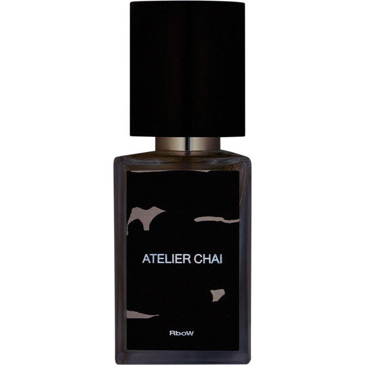 Case Study #16 - Atelier Chai by RboW perfume bottle