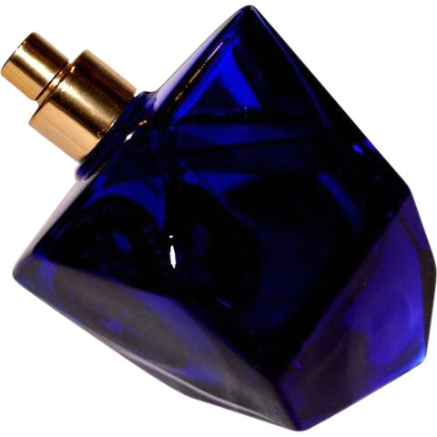 Queen Secret by Ramón Molvizar perfume bottle