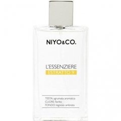 L'Essenziere - Estratto 9 by Niyo & Co. perfume bottle