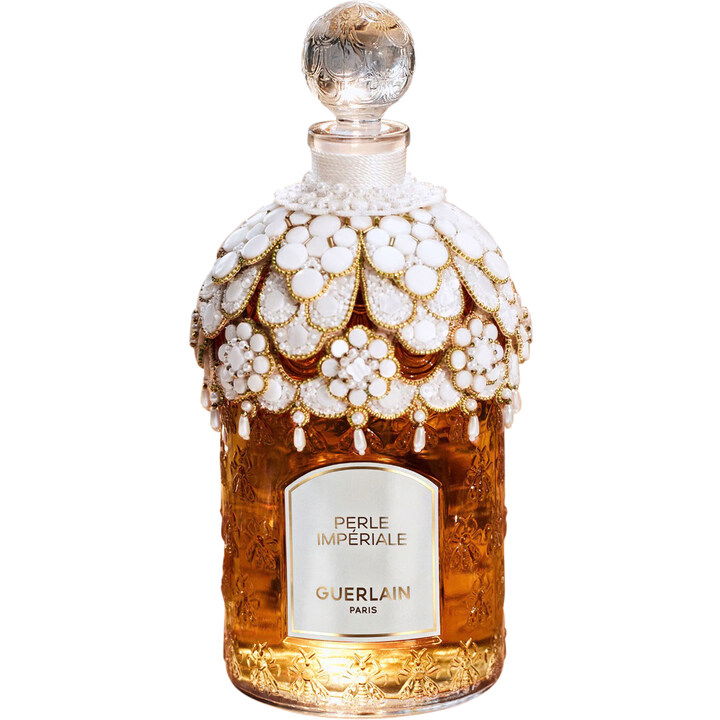 Le Flacon aux Abeilles - Perle Impériale (Extrait de Parfum) by Guerlain perfume bottle