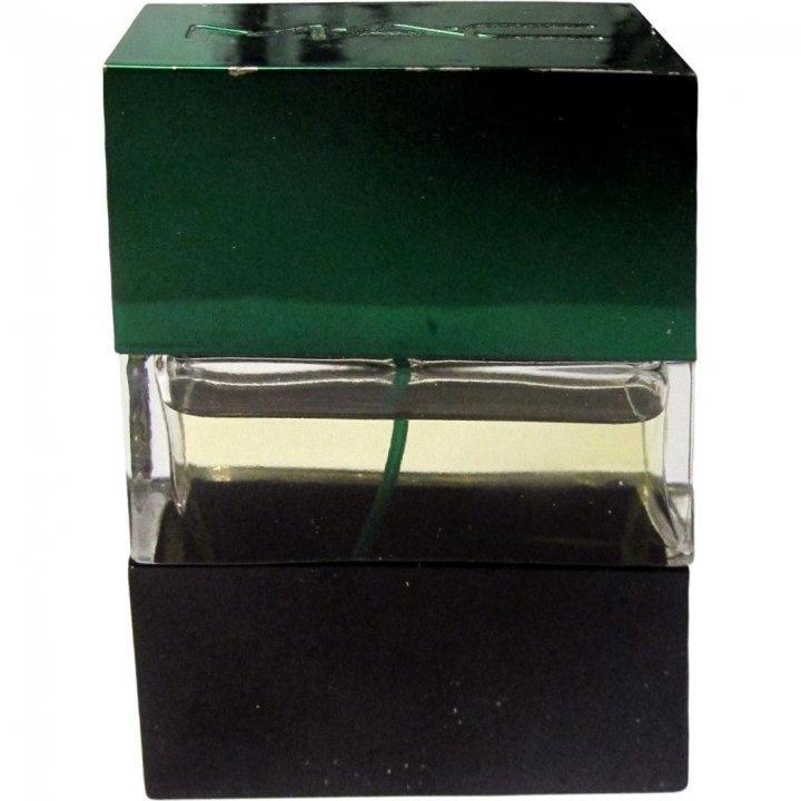 Creations Hue: Emeraldaire by M∙A∙C perfume bottle