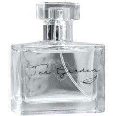 Tea Garden by Loepsie perfume bottle