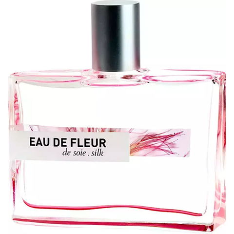 Eau de Fleur de Soie by Kenzo perfume bottle