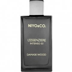 L'Essenziere Intenso 03 - Damask Wood by Niyo & Co. perfume bottle
