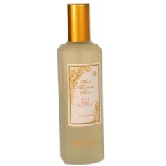 Agua Fresca de Flores - Rosa Roja by Alvarez Gómez perfume bottle