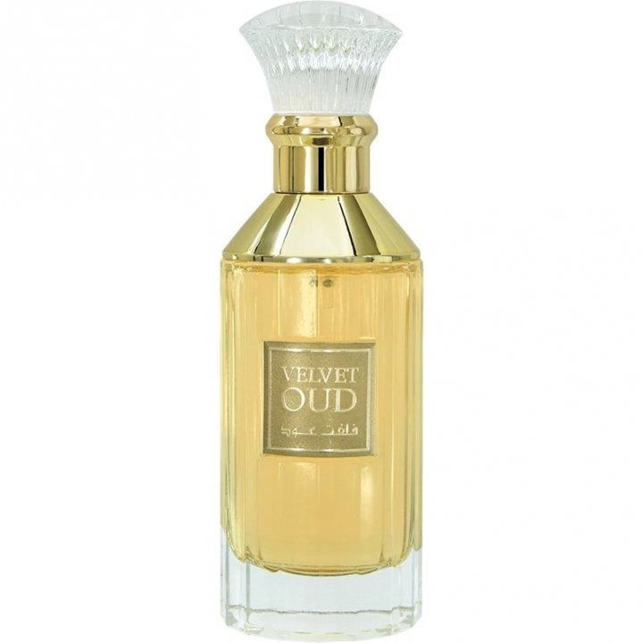 Velvet Oud by Lattafa / لطافة perfume bottle