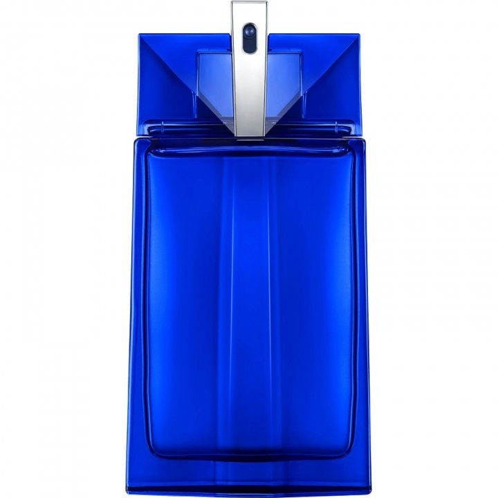 Alien Man Fusion by Mugler perfume bottle