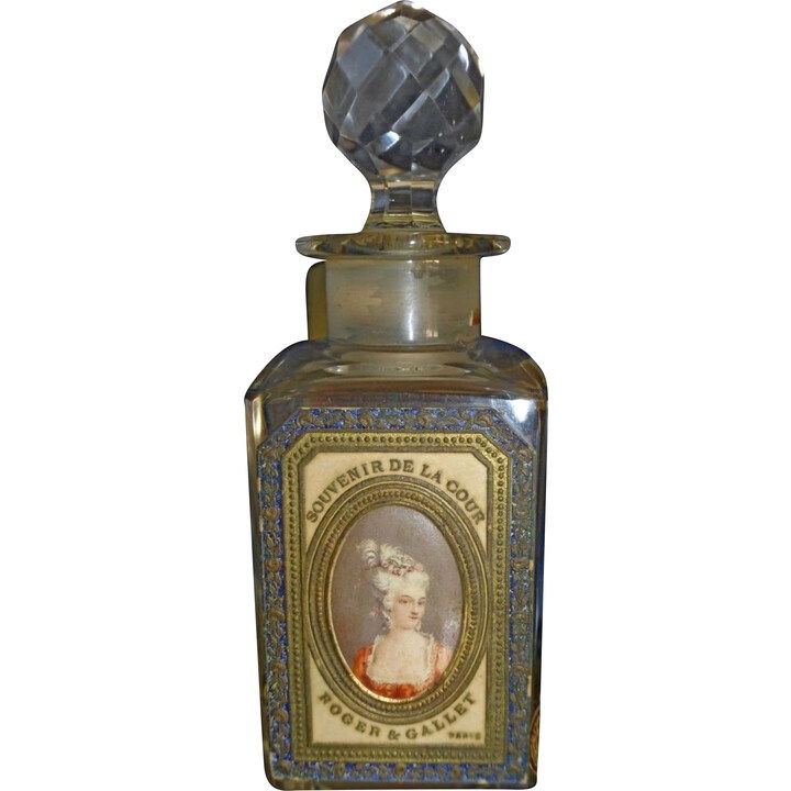 Souvenir de la Cour by Roger & Gallet perfume bottle