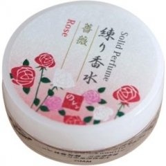 Rose / 薔薇 by Noren / のレン perfume bottle