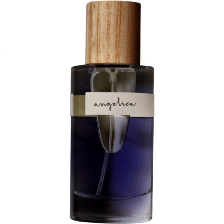 Angelica by Natura perfume bottle