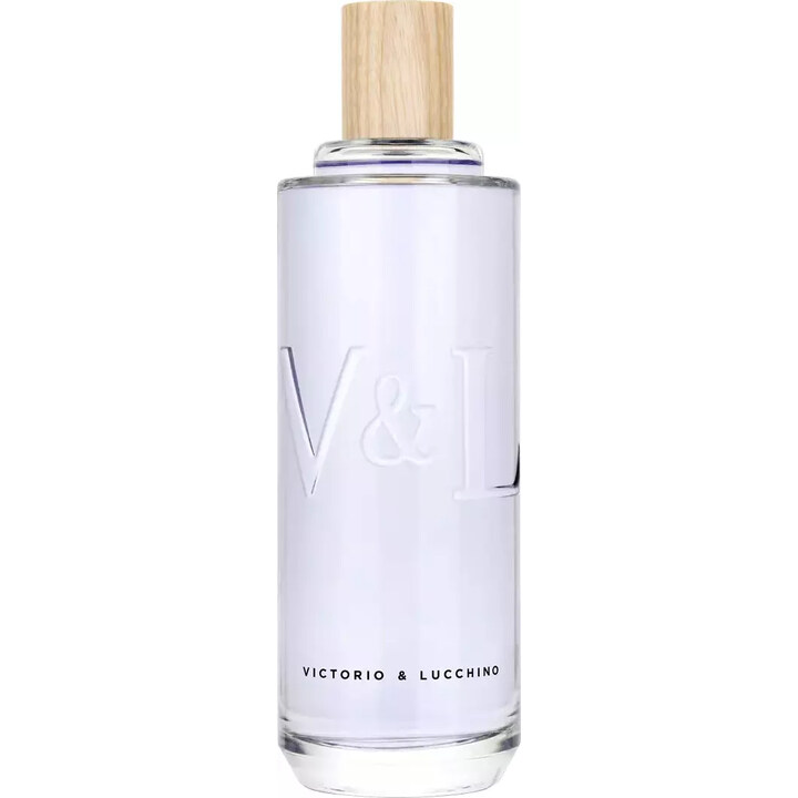 Aguas Esenciales - Dulce Calma by Victorio & Lucchino perfume bottle