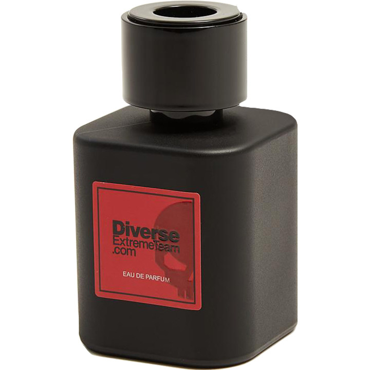 ExtremeTeam.com by Diverse perfume bottle