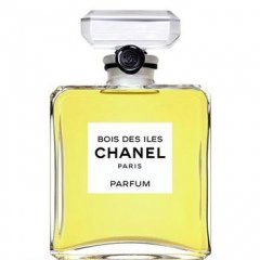 Bois des Îles (Parfum) by Chanel perfume bottle