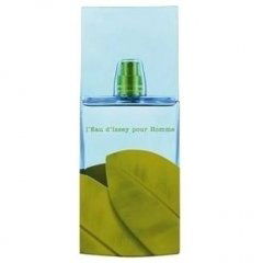 L'Eau d'Issey pour Homme Eau d'Été Summer Edition 2012 by Issey Miyake perfume bottle