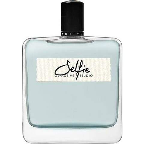 Selfie by Olfactive Studio perfume bottle