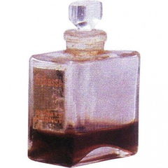 Richesse by Richard Hudnut perfume bottle