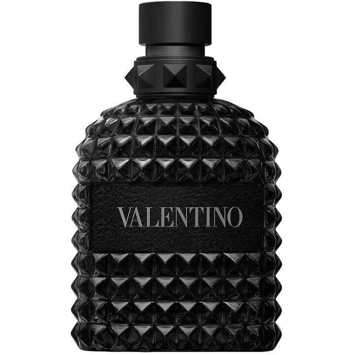Valentino Uomo Born In Roma Rockstud Noir by Valentino perfume bottle