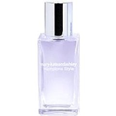 Hamptons Style by Mary-Kate & Ashley Olsen perfume bottle