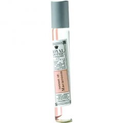 Extract of: Macaroon by Royal Apothic perfume bottle