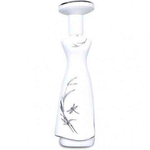 Hue (Platinum) by Miss Vietnam perfume bottle