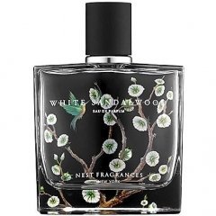 White Sandalwood by Nest perfume bottle