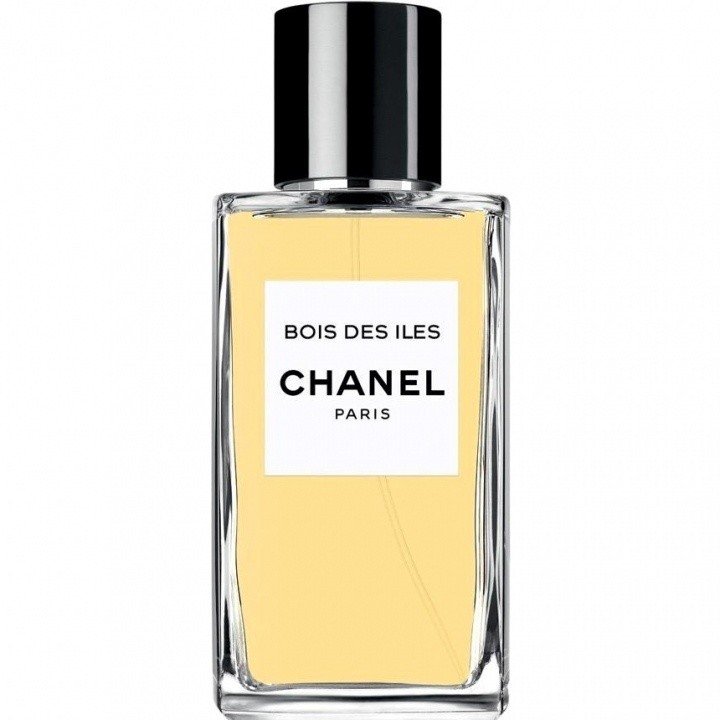 Bois des Îles EDP by Chanel perfume bottle