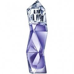 Ultra Glam by Oriflame perfume bottle