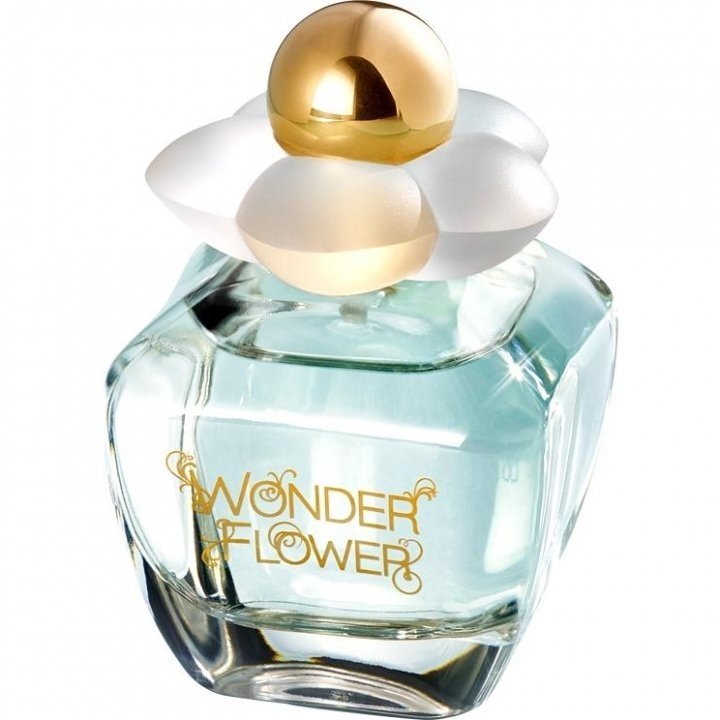 WonderFlower by Oriflame perfume bottle