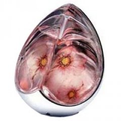 Kingdom Limited Edition (2004) by Alexander McQueen perfume bottle