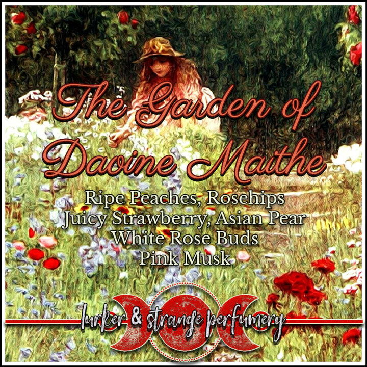 The Garden of Daoine Maithe by Lurker & Strange perfume bottle