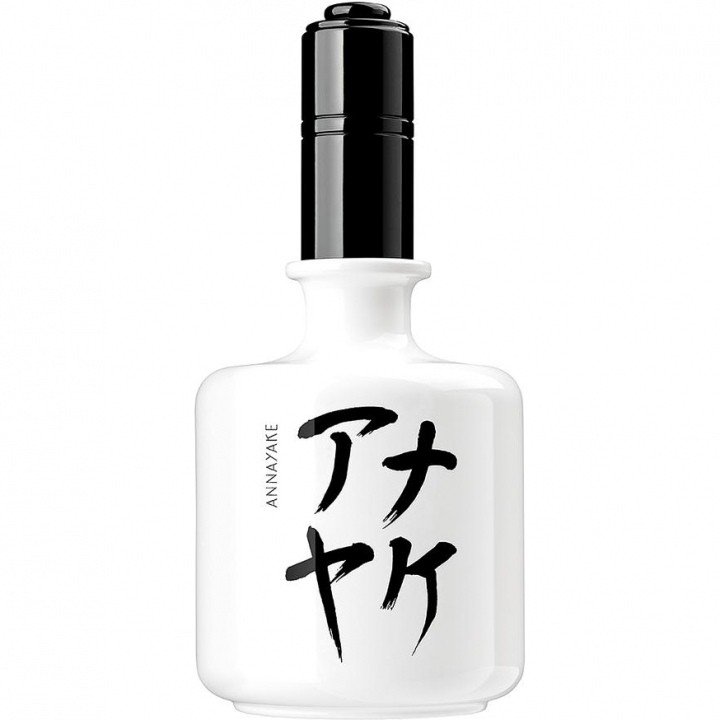 Shiroi by Annayake / アナヤケ perfume bottle