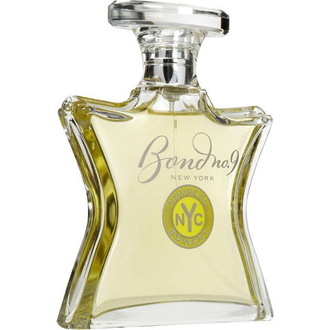 Nouveau Bowery by Bond No. 9 perfume bottle