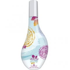 Surfer Babe 01 Bondi Beach by essence perfume bottle
