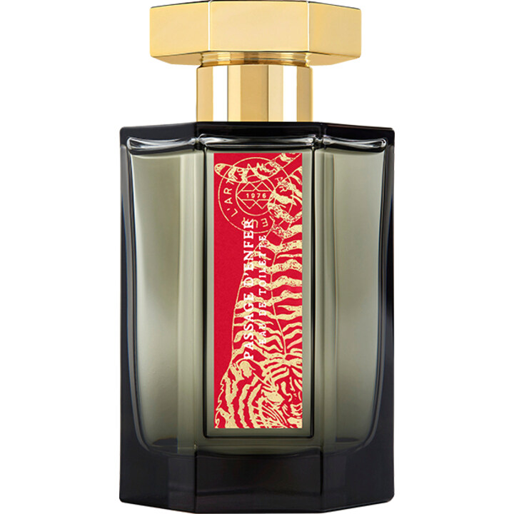 Passage d'Enfer Limited Edition 2022 by L'Artisan Parfumeur perfume bottle