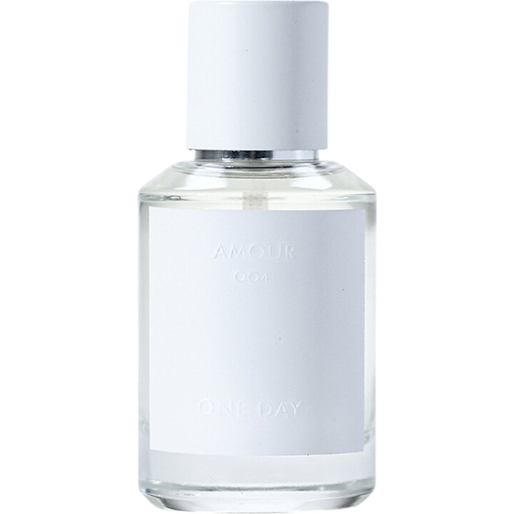 Amour by One Day perfume bottle