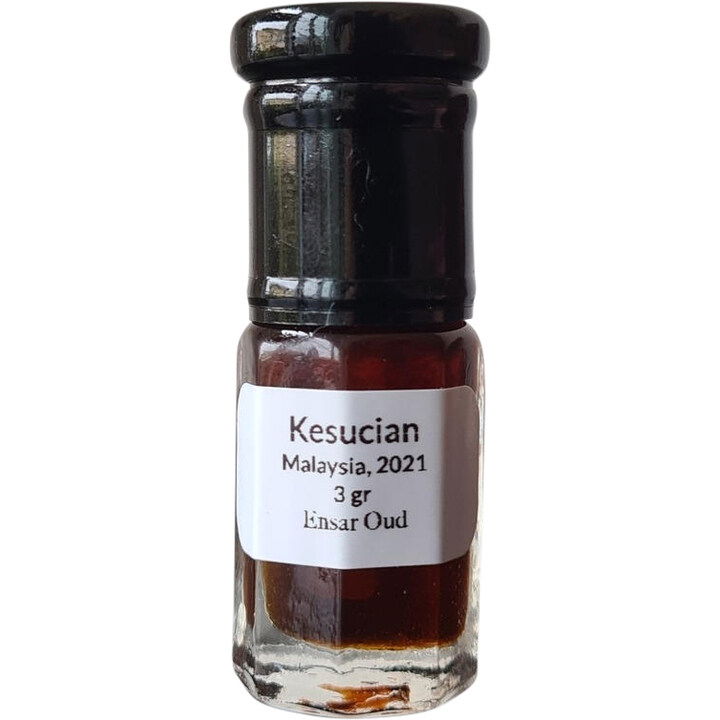 Kesucian by Ensar Oud / Oriscent perfume bottle