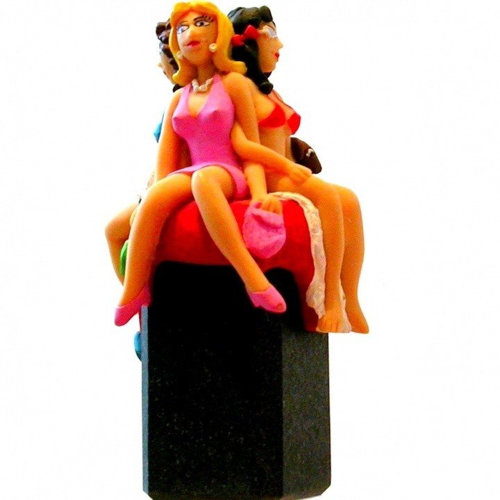 Design Edition № 14 - Four Seasons by Les beaux arts perfume bottle