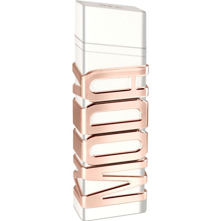 Moda EDP by Privé perfume bottle